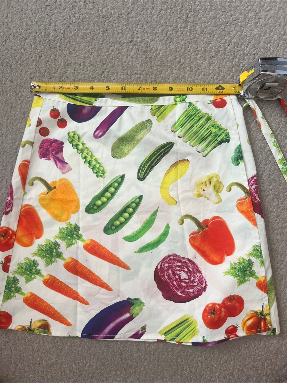 Lisa Says Gah Tyler Mcgillivary Farmers Market Vegetables Print Skirt AND top sm - Picture 10 of 12